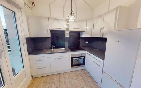 Appartement à vendre    2 pièces • 49,07 m2 Tourlaville