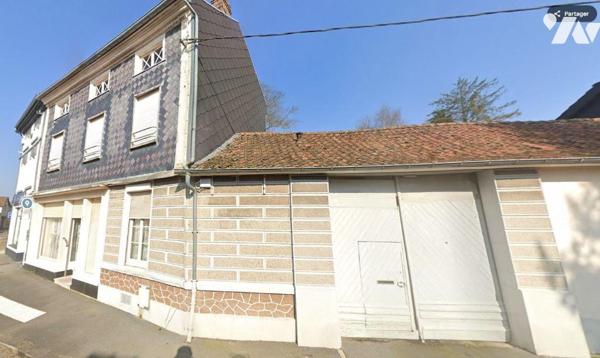 Maison à Vendre à Crécy-en-Ponthieu (80150) en Somme (80)

Cette maison dispose d'une surface...