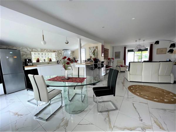 Vente Maison 6 pièces 144 m2 à Saint-Jean-de-Monts