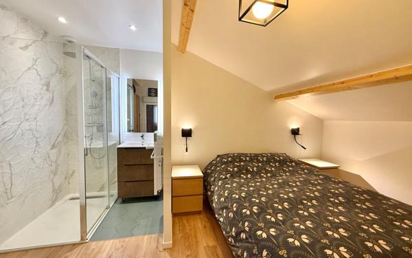 Maison à vendre    8 pièces •  Lanton