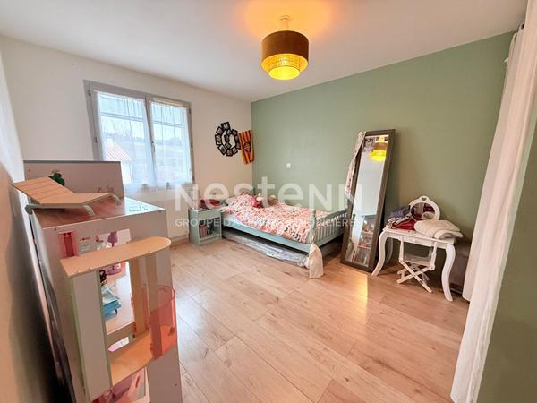 A vendre - Maison familiale récente - 4 chambres - Vie de plain pied - 115m² - D6002