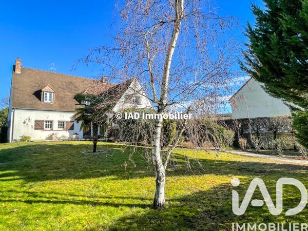 Maison à vendre 9 pièces 218 m² Sainte-Geneviève-des-Bois