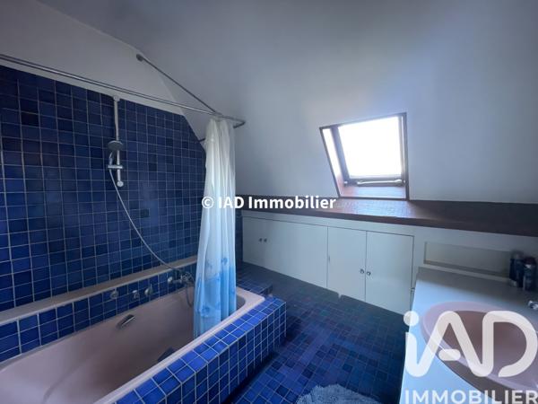 Maison à vendre 9 pièces 218 m² Sainte-Geneviève-des-Bois
