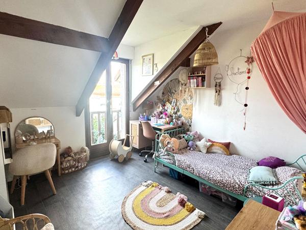 Maison 4 pièces jardin au coeur centre ville à Ozoir-la-Ferrière. - OZOIR LA FERRIERE