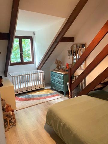 Maison 4 pièces jardin au coeur centre ville à Ozoir-la-Ferrière. - OZOIR LA FERRIERE