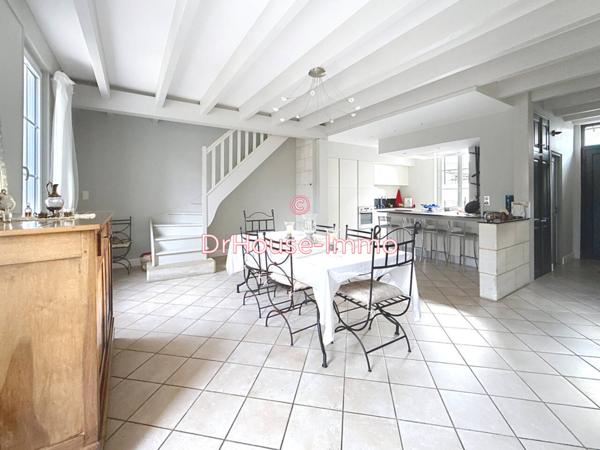 Maison à vendre 6 pièces de 201 m²