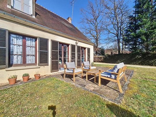 Maison Lamorlaye 290M²