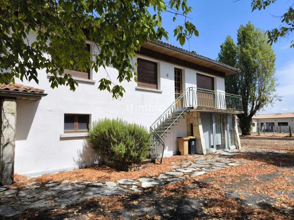 Maison de 210 m2 sur une parcelle de 690 m2