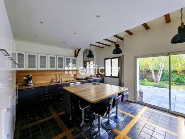 Maison 8 pièces - 237 m² Bien prestige