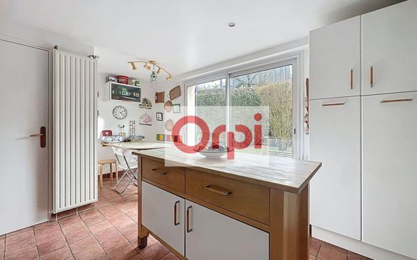 Maison à vendre    7 pièces •  Orsay