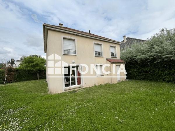 À vendre Maison 6 pièces 117 m² - Chilly-mazarin 91380