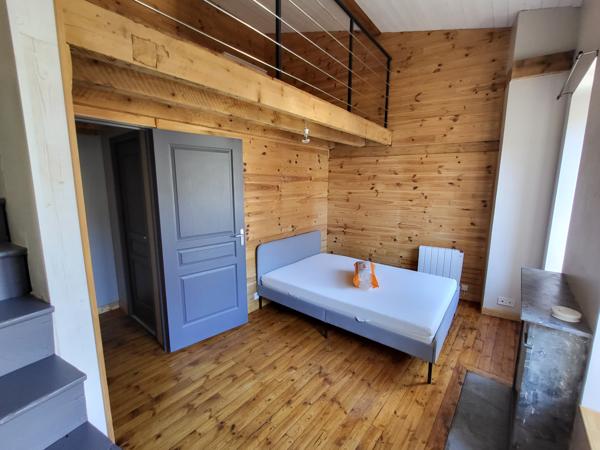 Maison de ville meublée Clermont les CARMES -59m2 - Clermont-Province