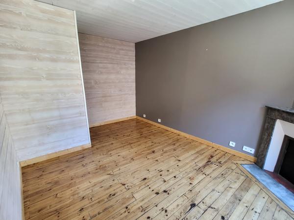Maison de ville meublée Clermont les CARMES -59m2 - Clermont-Province