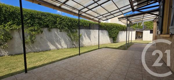 Maison à vendre  3 pièces - 73 m 2   TOURVES  - 83