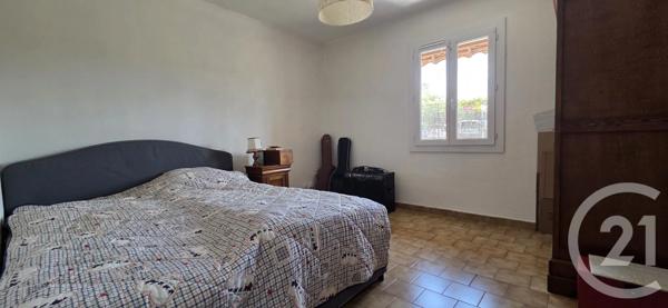 Maison à vendre  3 pièces - 73 m 2   TOURVES  - 83