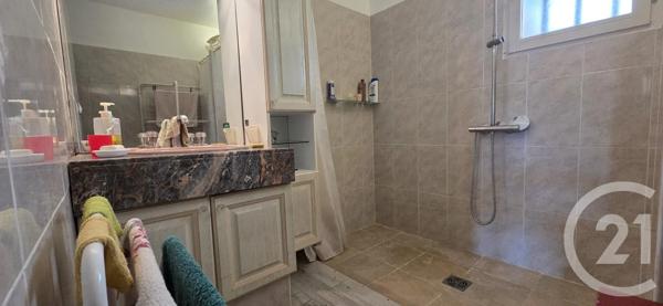 Maison à vendre  3 pièces - 73 m 2   TOURVES  - 83