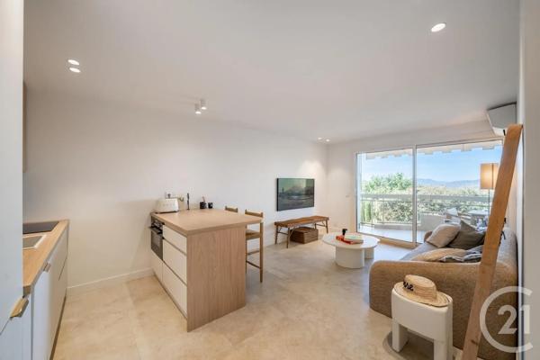 Appartement F2 à vendre  2 pièces - 35,39 m 2   MOUGINS  - 06