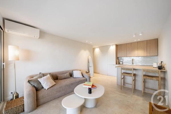 Appartement F2 à vendre  2 pièces - 35,39 m 2   MOUGINS  - 06