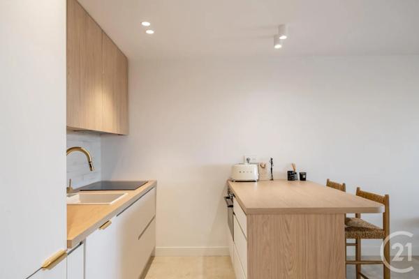 Appartement F2 à vendre  2 pièces - 35,39 m 2   MOUGINS  - 06