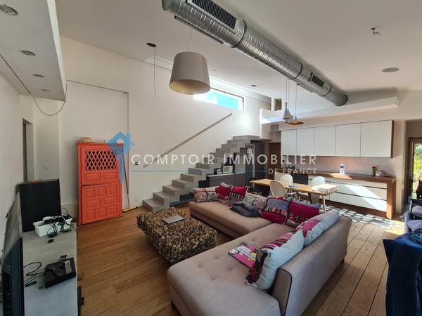 Maison 20 pièce(s) 10 chambre(s) 1000 m²