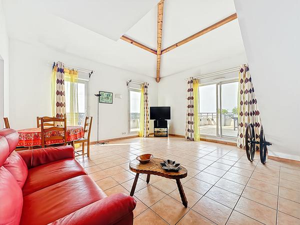 À vendre  T4 en Duplex 13013 Technopôle Château-Gombert, vue panoramique