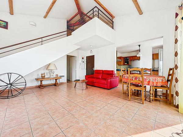 À vendre  T4 en Duplex 13013 Technopôle Château-Gombert, vue panoramique