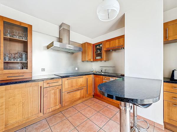 À vendre  T4 en Duplex 13013 Technopôle Château-Gombert, vue panoramique