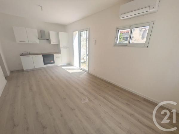 Appartement T2 à vendre  2 pièces - 39,68 m 2   TOULON  - 83