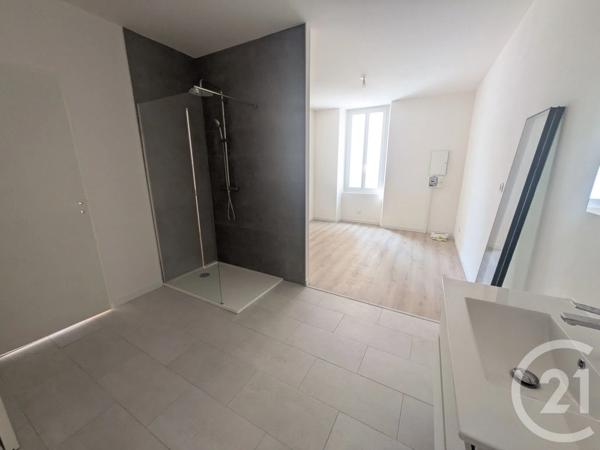 Appartement T2 à vendre  2 pièces - 39,68 m 2   TOULON  - 83