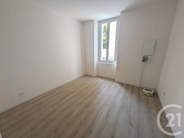Appartement T2 à vendre  2 pièces - 39,68 m 2   TOULON  - 83