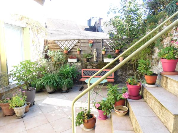 87500 SAINT YRIEIX-LA-PERCHE - Maison de 93 m², à vendre.