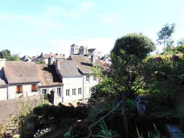 87500 SAINT YRIEIX-LA-PERCHE - Maison de 93 m², à vendre.