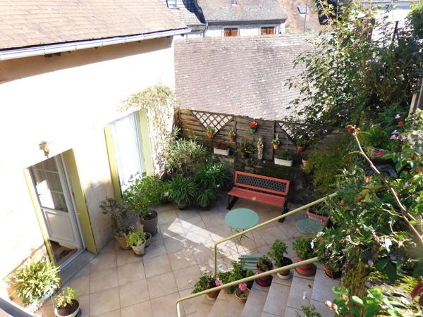 87500 SAINT YRIEIX-LA-PERCHE - Maison de 93 m², à vendre.