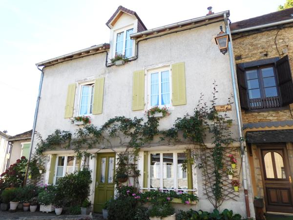 87500 SAINT YRIEIX-LA-PERCHE - Maison de 93 m², à vendre.