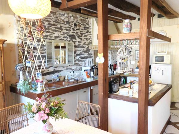 87500 SAINT YRIEIX-LA-PERCHE - Maison de 93 m², à vendre.