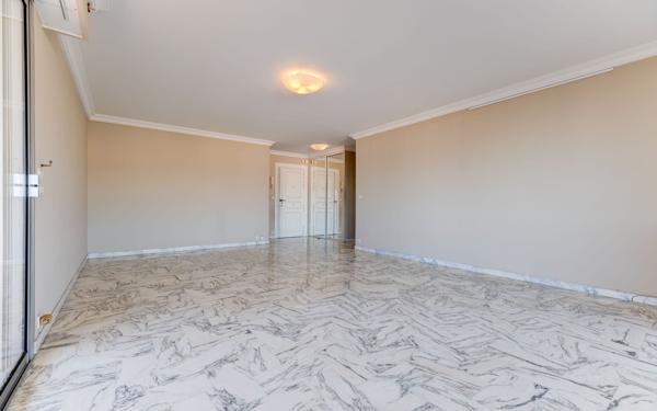 Appartement à vendre    3 pièces • 83 m2 Nice