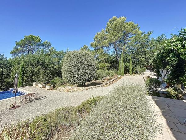Villa d'architecte 6 chambres piscine