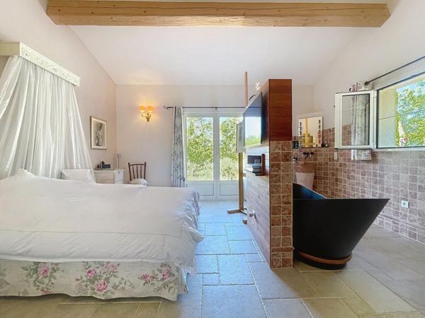 Villa d'architecte 6 chambres piscine