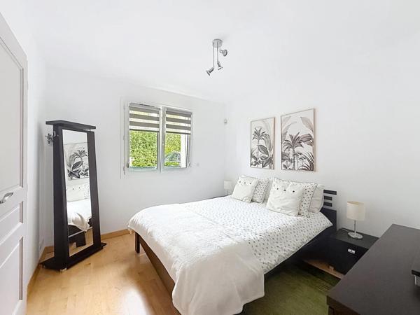 Maison familiale T5 de 190 m² avec jardin arboré, vue Salève & Jura COLLONGES SOUS SALEVE (74)
