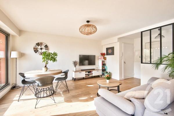 Appartement Duplex à vendre  3 pièces - 70,23 m 2   NICE  - 06