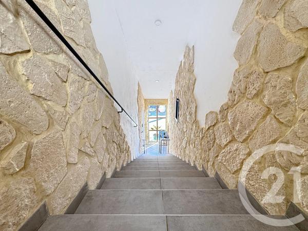 Maison à vendre  6 pièces - 215 m 2   PEGOMAS  - 06