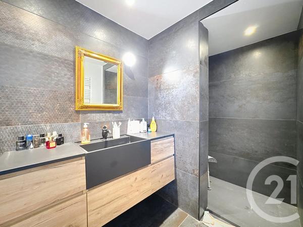 Maison à vendre  6 pièces - 215 m 2   PEGOMAS  - 06
