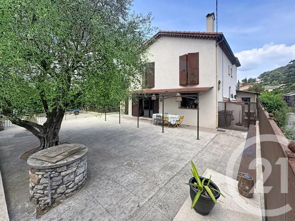 Maison à vendre  6 pièces - 215 m 2   PEGOMAS  - 06
