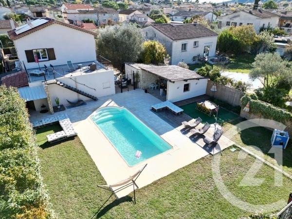 Maison à vendre  6 pièces - 215 m 2   PEGOMAS  - 06