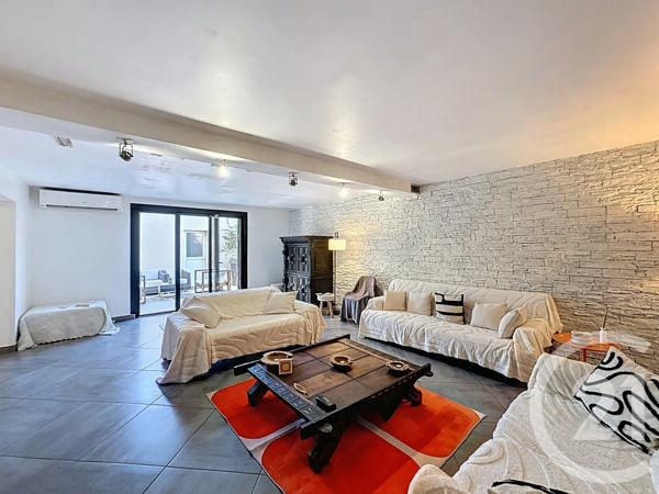 Maison à vendre  6 pièces - 215 m 2   PEGOMAS  - 06