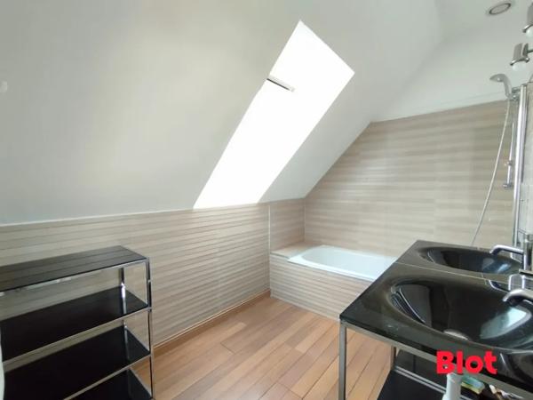 Maison 4 pièce(s)