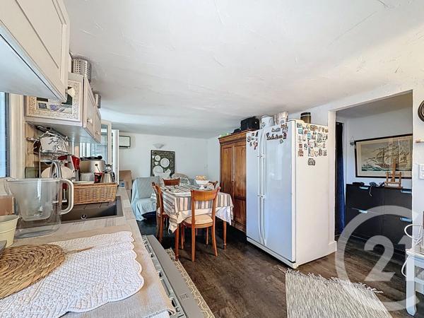 Maison à vendre  5 pièces - 122,30 m 2   ANTIBES  - 06