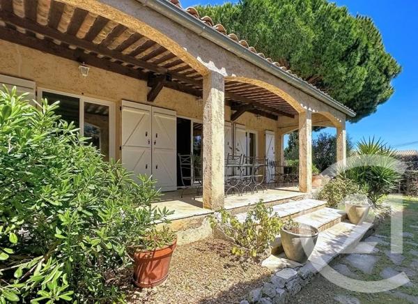 Maison à vendre  5 pièces - 122,30 m 2   ANTIBES  - 06