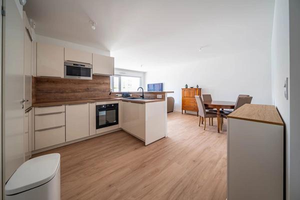 BEL APPARTEMENT Récent Royan