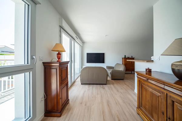 BEL APPARTEMENT Récent Royan